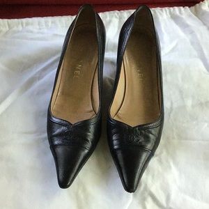 Chanel pumps size 39 ½